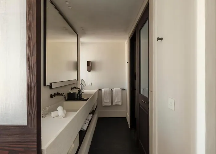 Anandes (adults Only) 5*