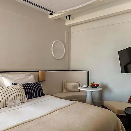 Anandes Hotel